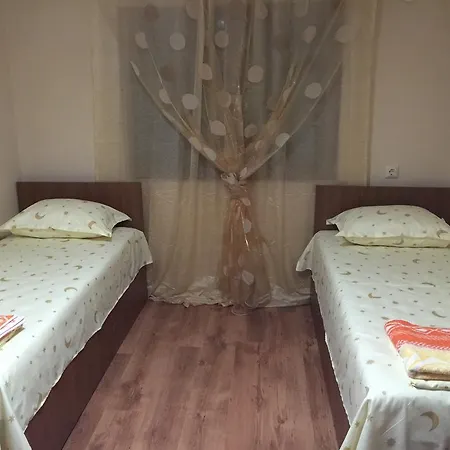 בית הארחה Sea Eye בורגאס